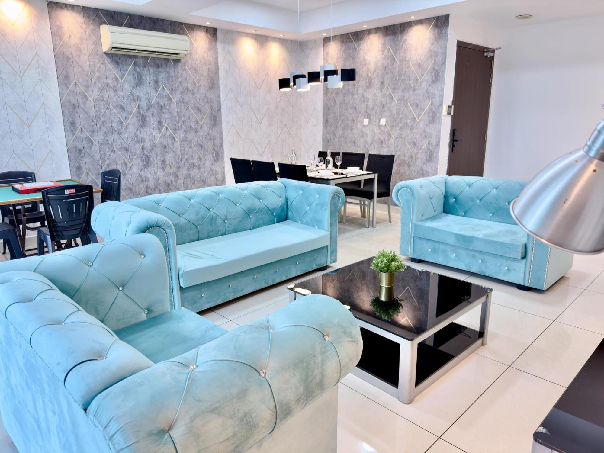 Ksl Citymall 15-20Pax 4B4B Privatelift-Smarttv70Inch-Netflix Джохор-Бару Экстерьер фото